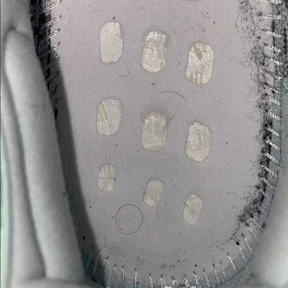 Yeezy Boost 350 Blue Tint - Picture 11 of 16